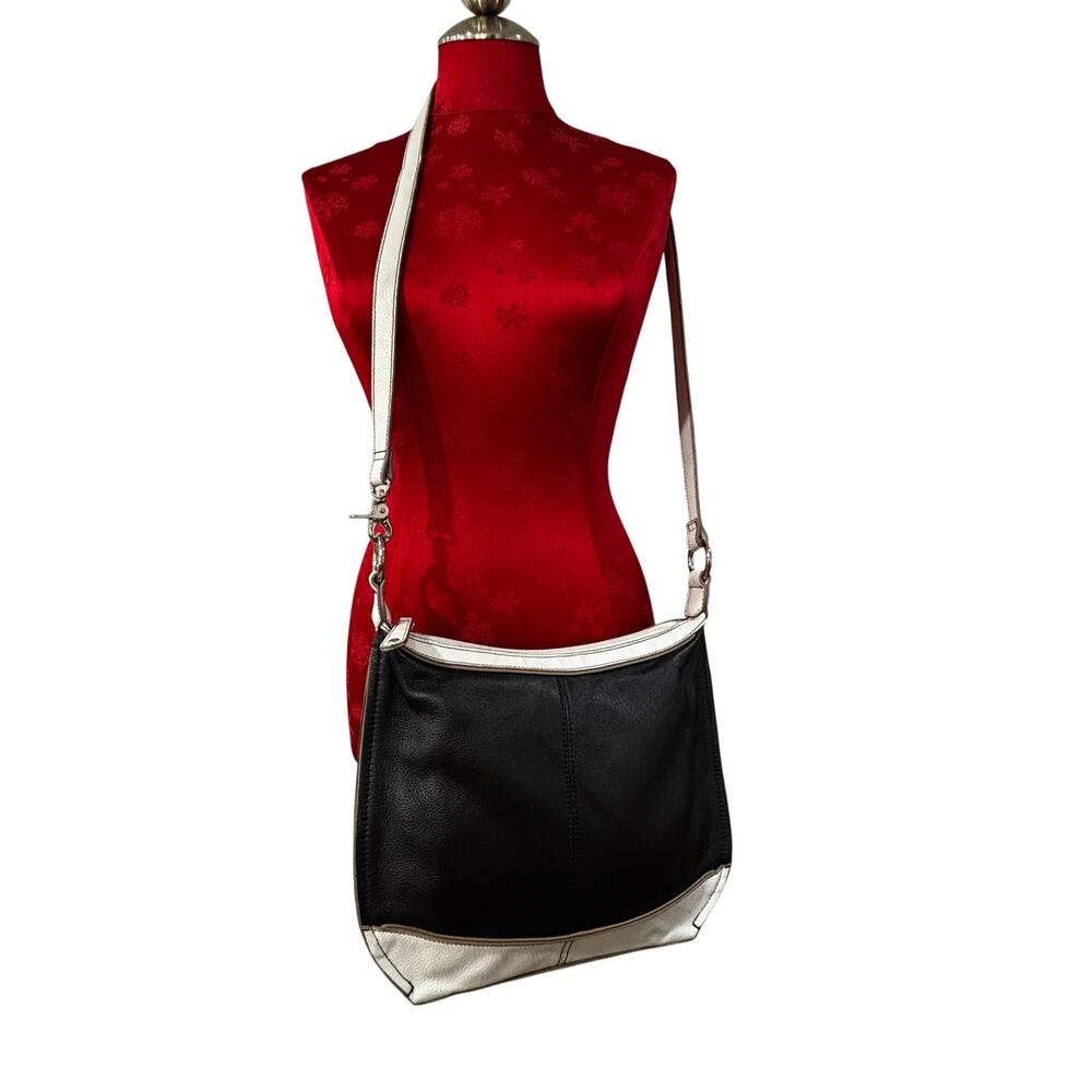 Tignanello leather crossbody purse shoulder bag black & white colorblock pockets